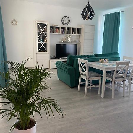 Emi Apartment Mamaia Navodari Ngoại thất bức ảnh