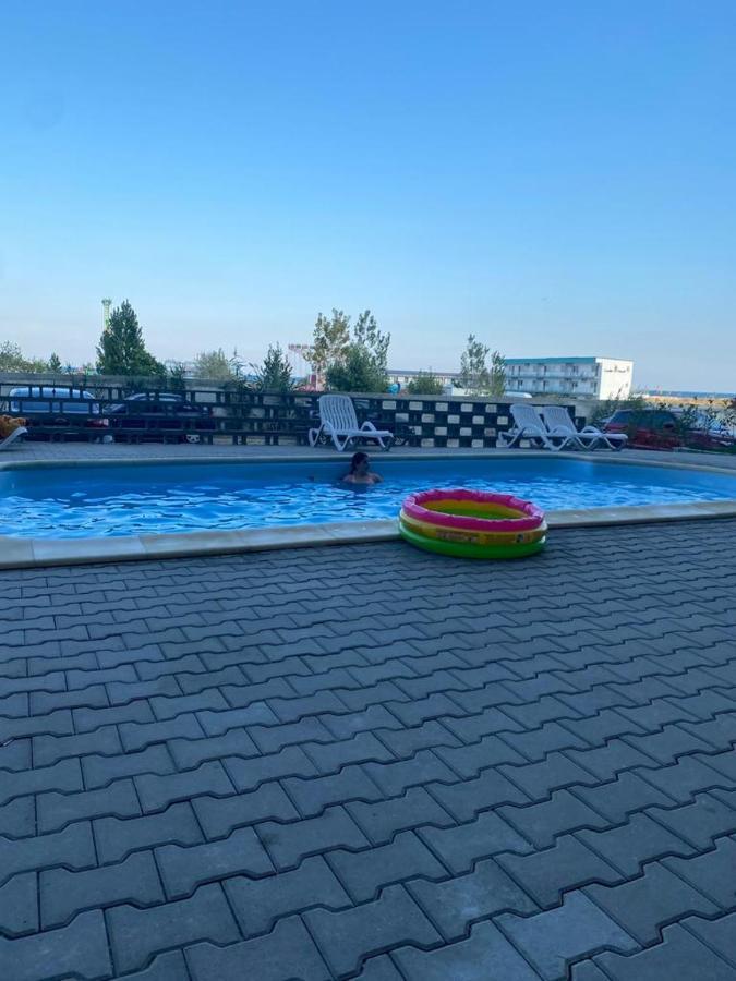 Emi Apartment Mamaia Navodari Ngoại thất bức ảnh