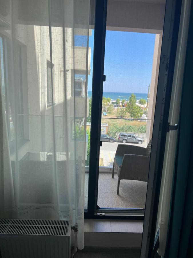 Emi Apartment Mamaia Navodari Ngoại thất bức ảnh